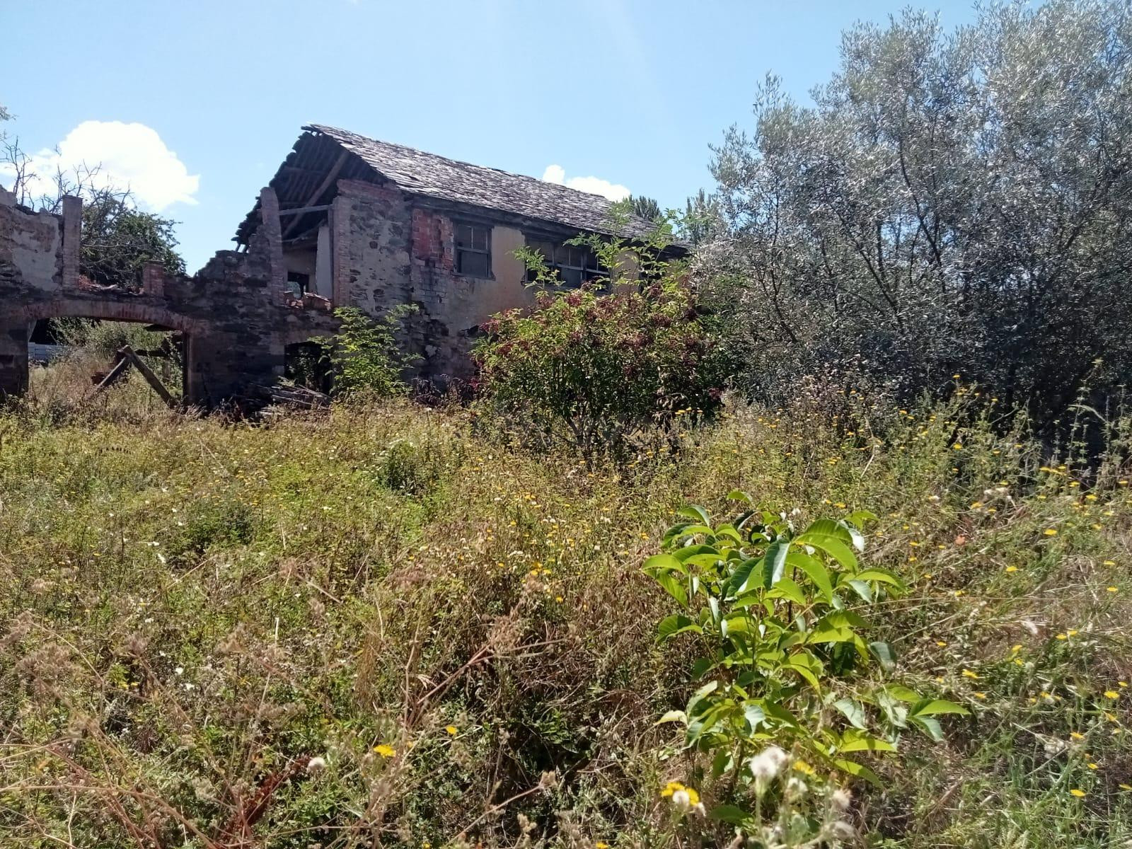 SE VENDE TERRENO URBANO EN SAN ANDRÉS DE MONTEJOS - foto 5