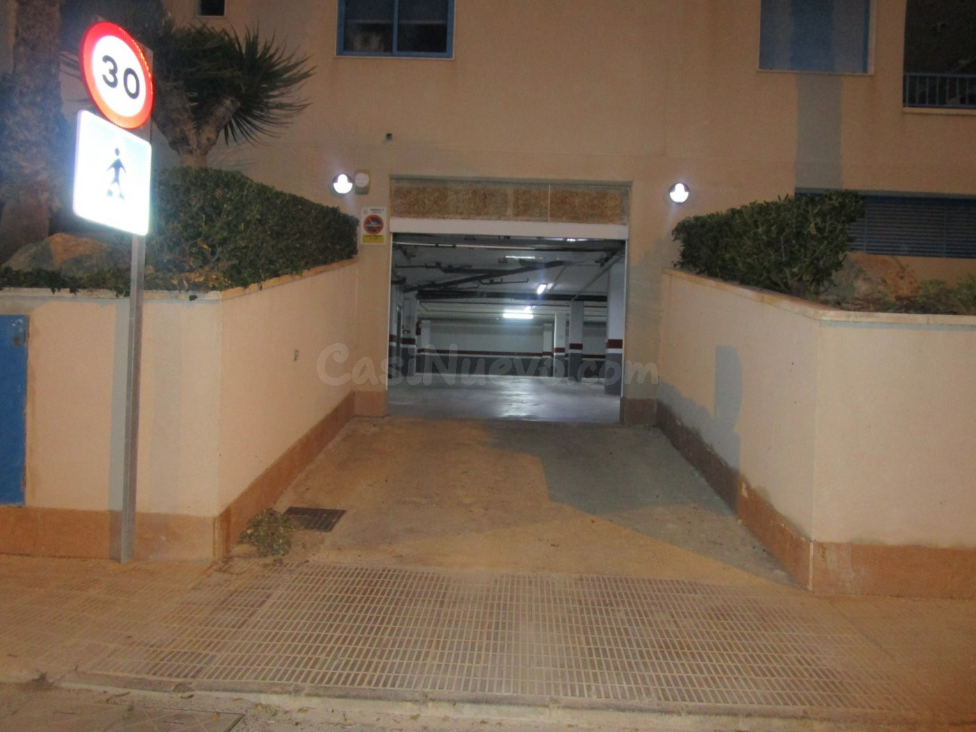 PARKING EN  SANTIAGO BERNABEU - foto 2