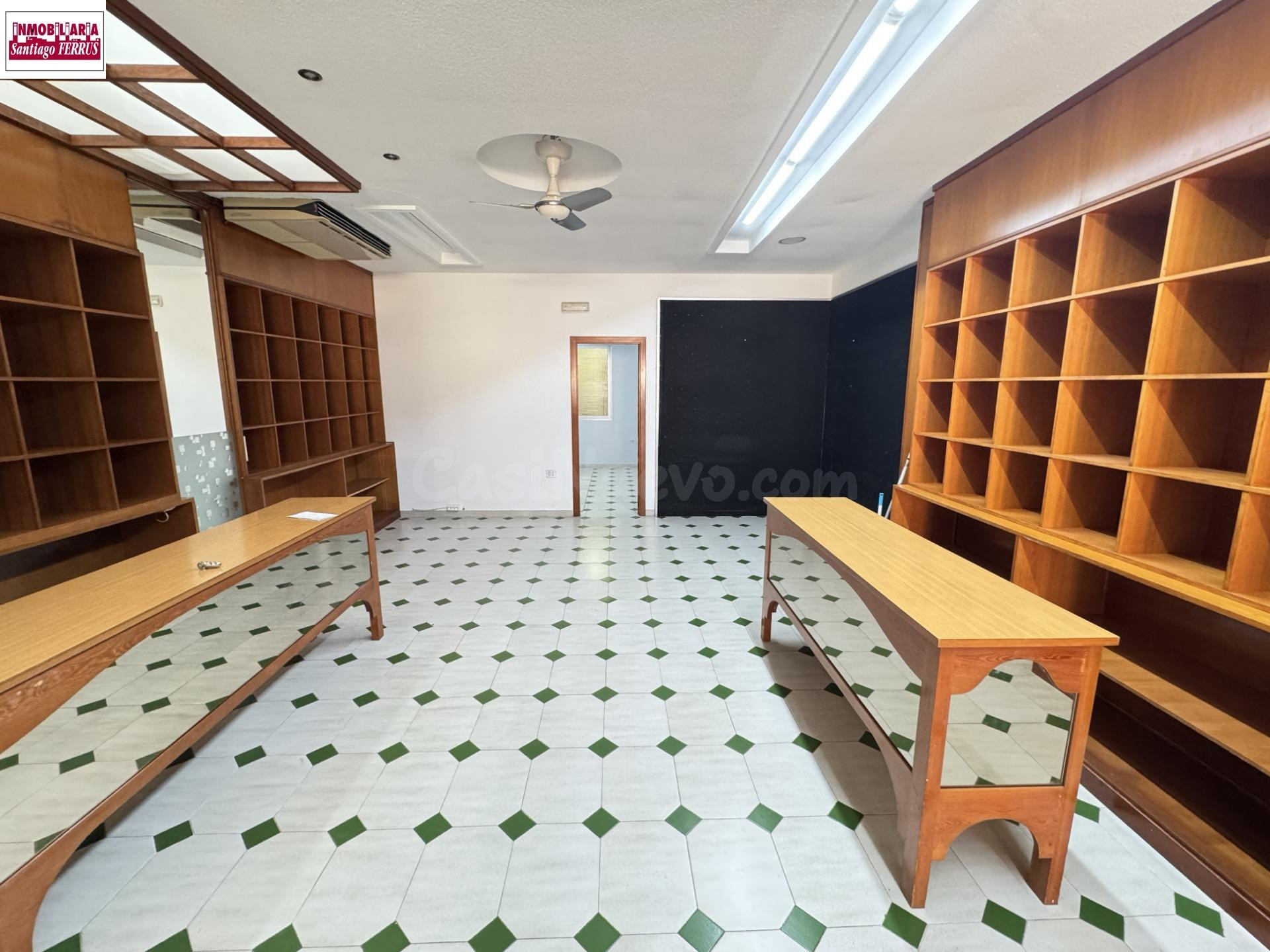 ALQUILER DE LOCAL COMERCIAL EN BENIFAIO (VALENCIA) CENTRICO