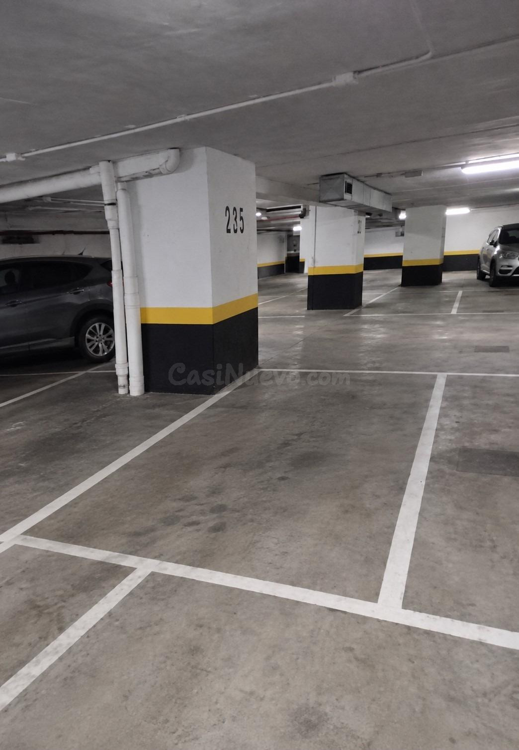 Plaza de garaje en venta junto a Santiago Bernabéu – AZCA | 