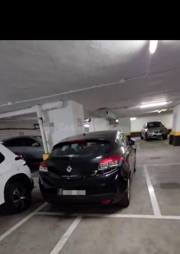 Plaza de garaje en venta junto a Santiago Bernabéu – AZCA |  - foto 3