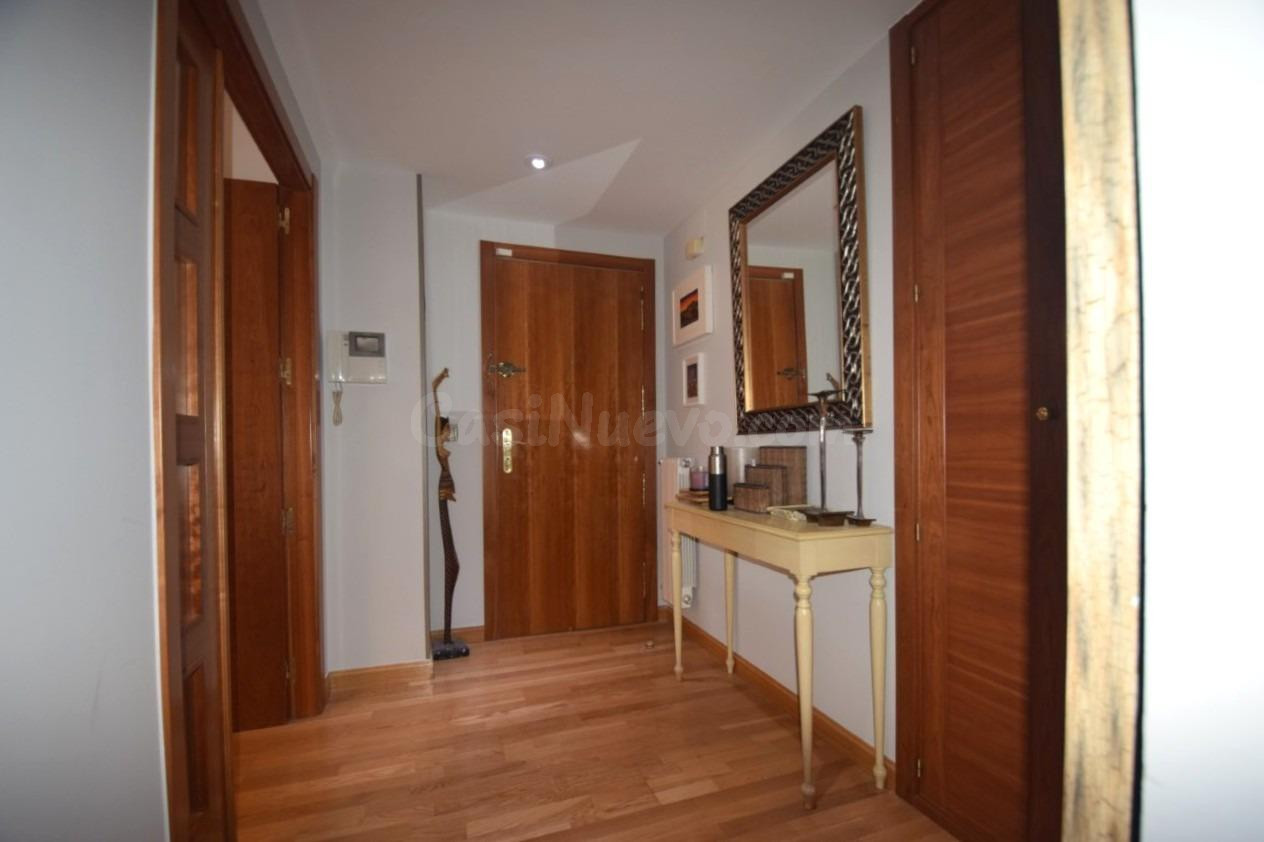 VIVIENDA DE 4 DORMITORIOS EN UNA DE LAS MEJORES ZONAS DE RIV - foto 2