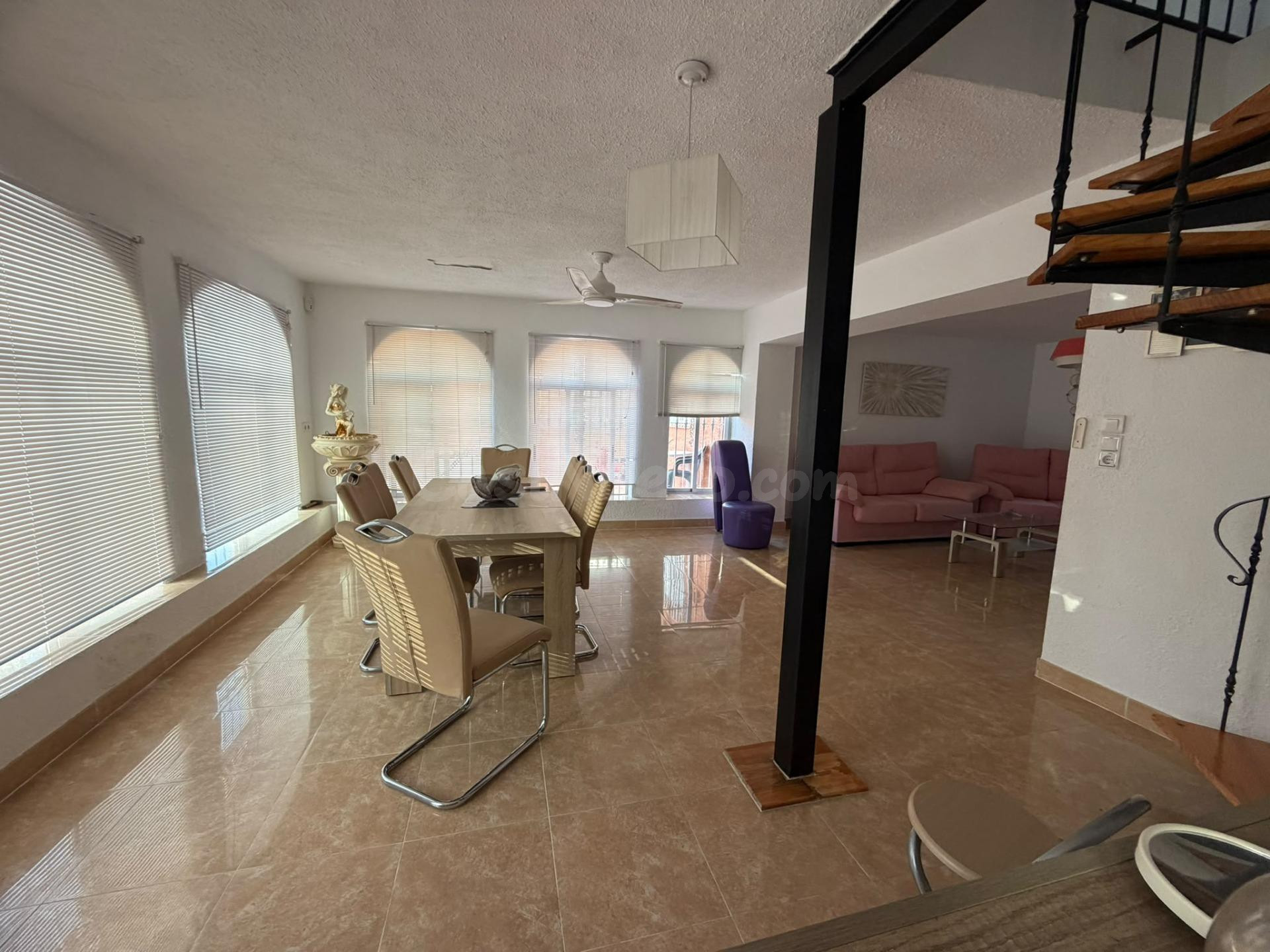 Imponente Chalet en Benidorm- Oportunidad Única - foto 5