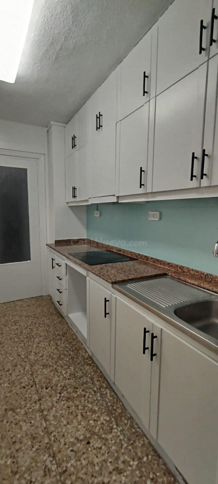 ¡Alquila tu habitación en Elda! - foto 5