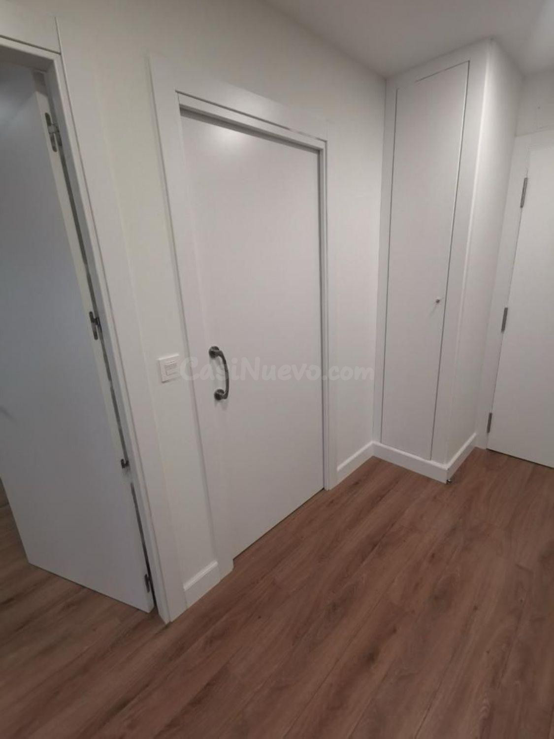 ALQUILER DE OFICINAS EN PLENO CENTRO DE PONFERRADA CON POSIB - foto 2