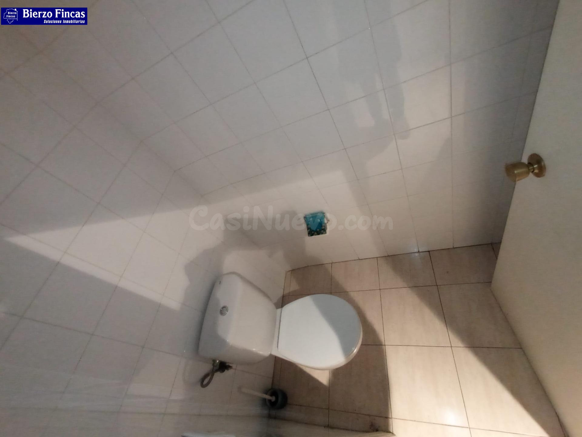 SE VENDE LOCAL COMERCIAL - foto 5