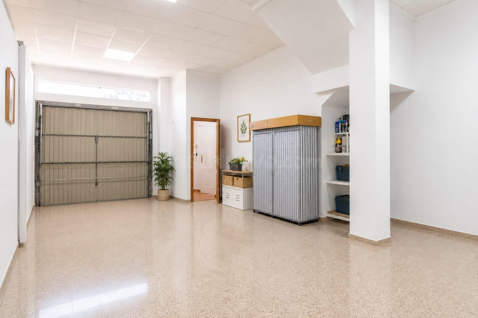 ¡Increíble Bungalow Seminuevo en el Corazón de Monforte del 