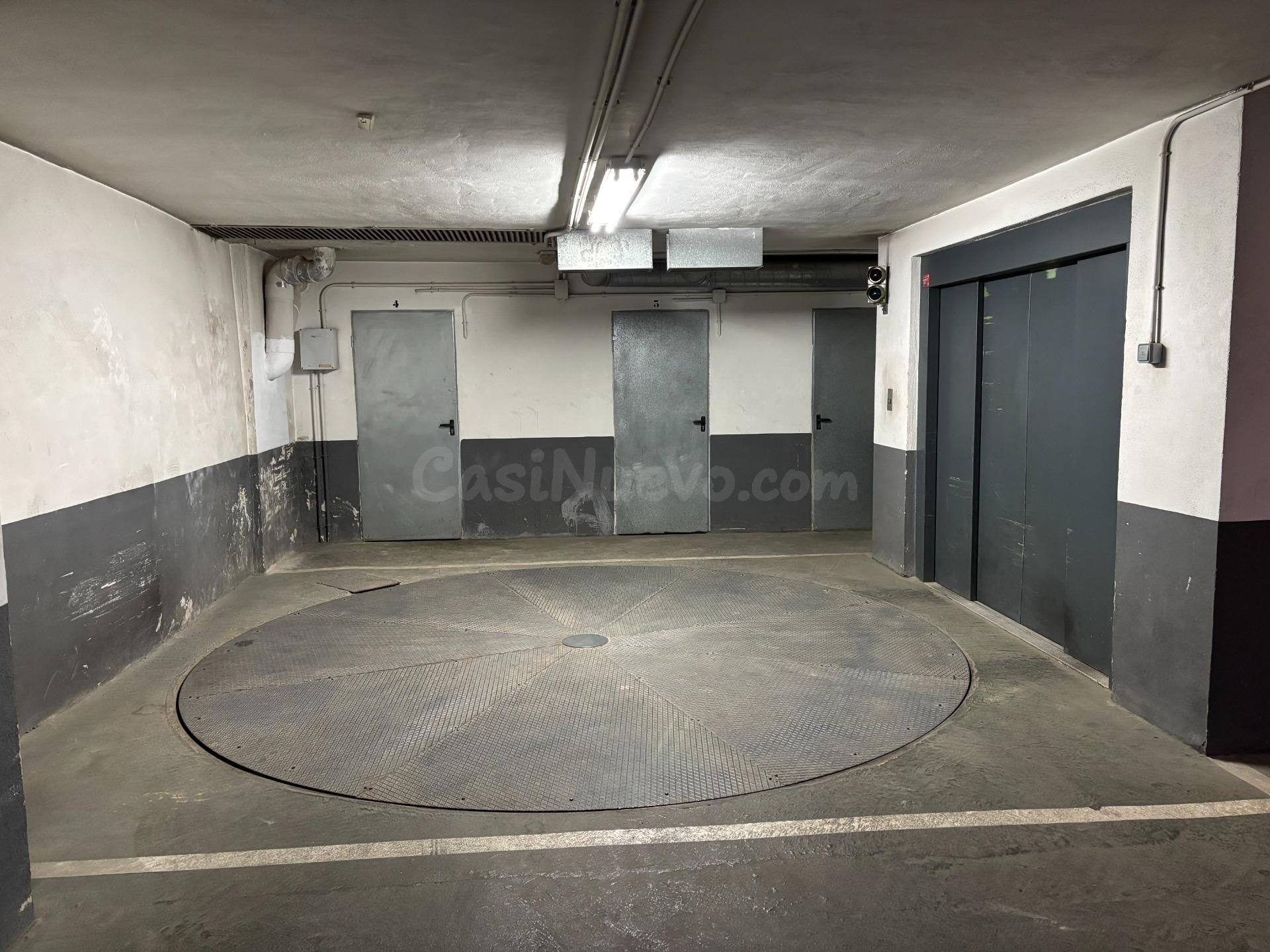 Plaza de garaje coche pequeño - foto 4