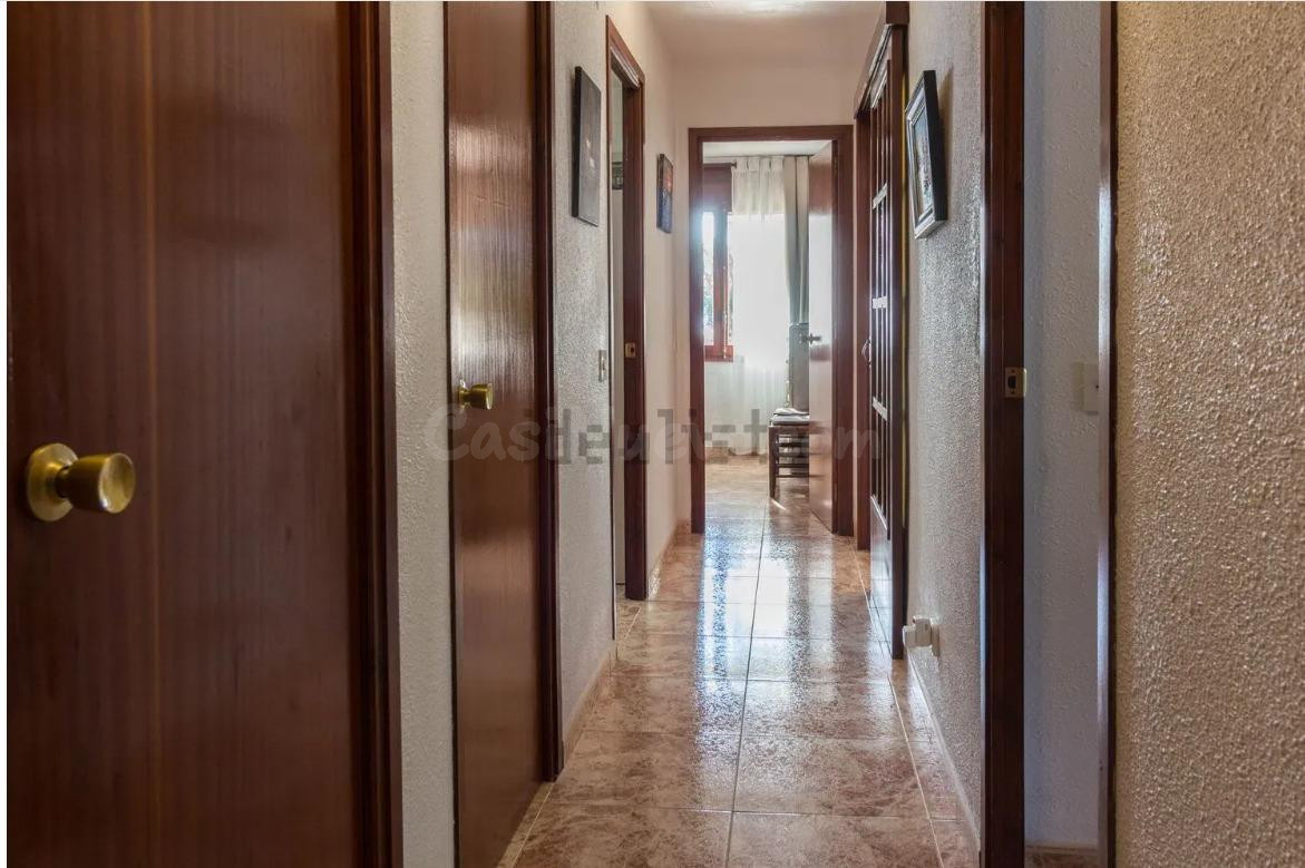 PISO EN CAMBRILS DE 2 habitaciones EN LA LLOSA CON PARKING. - foto 4