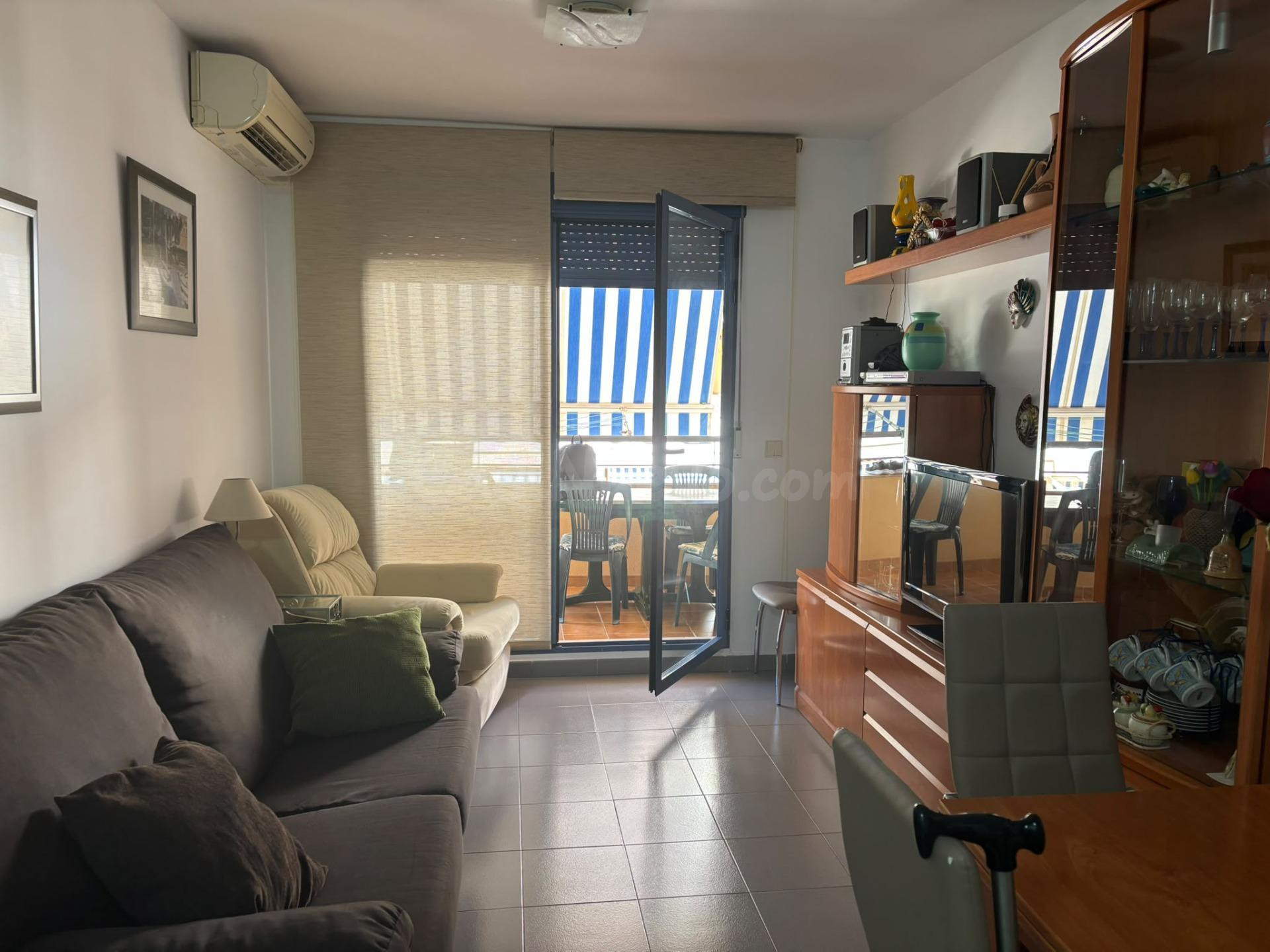 Apartamento con garaje y trastero en Canet a 260mts de la pl - foto 3