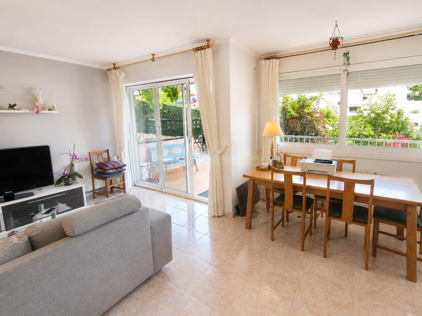 CASA ADOSADA EN CAP SALOU DE 3 habitaciones - foto 3