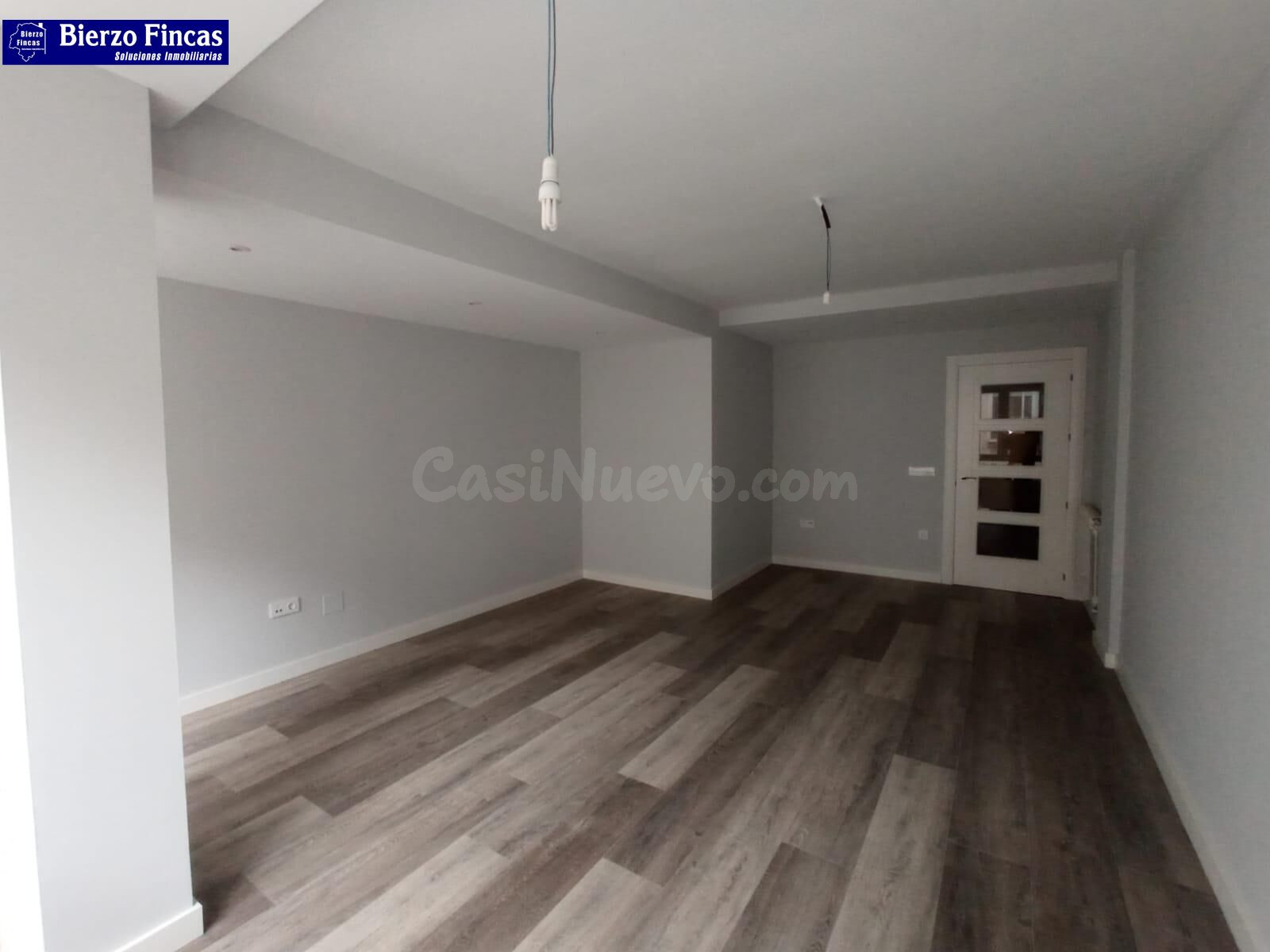 SE VENDE PISO EN EL CENTRO DE ASTORGA - foto 4