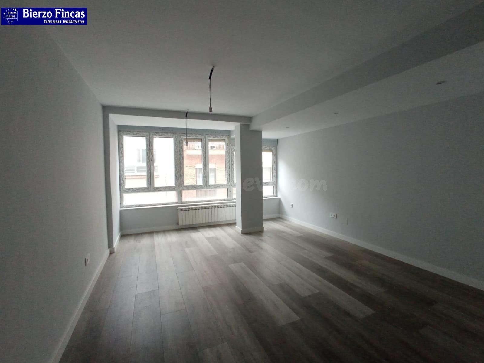 SE VENDE PISO EN EL CENTRO DE ASTORGA - foto 5