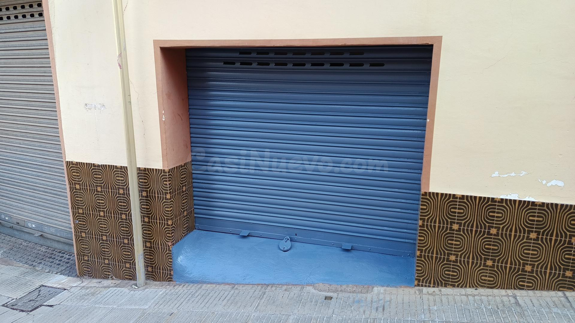 Traster a peu de carrer de 8,5 m3 a Olesa de Montserrat