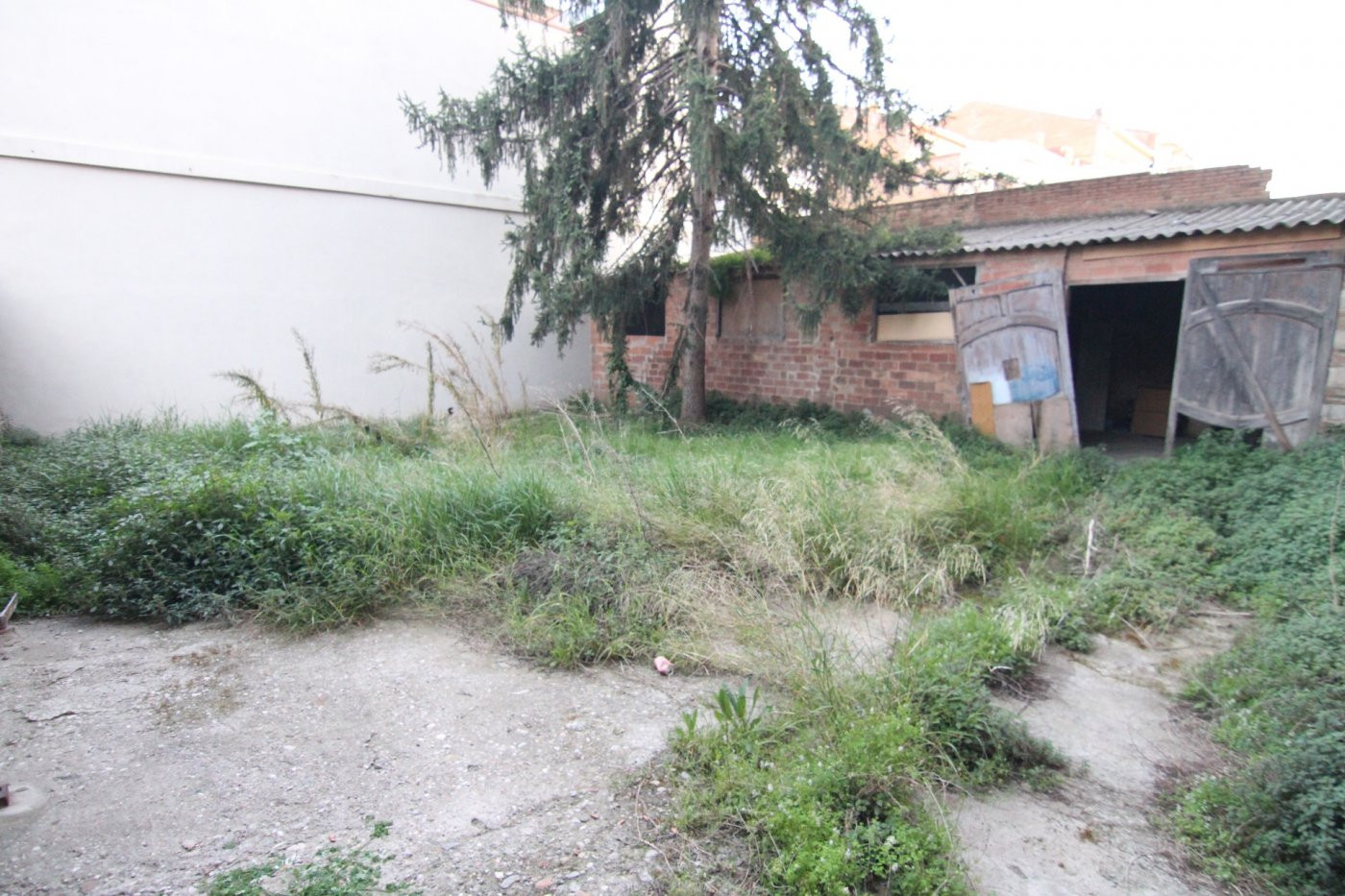 Terreno urbano de 196 m2 en el centro - foto 4