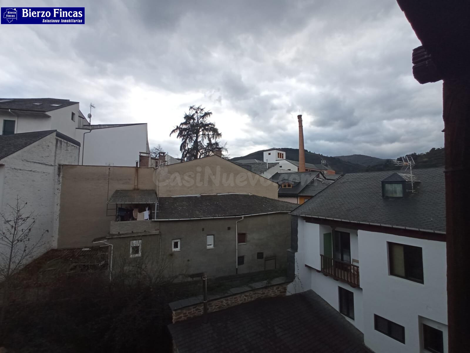 SE VENDE CASA EN VILLAFRANCA - foto 3