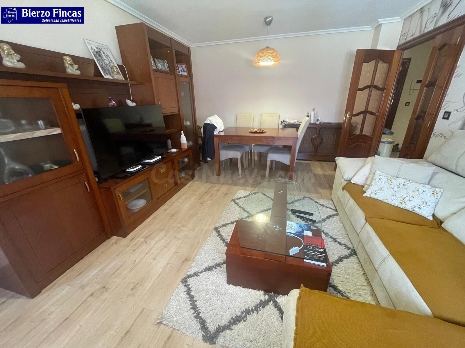 ¡AMPLIO Y LUMINOSO PISO EN VENTA EN ZONA DEL PALACIO DE CONG