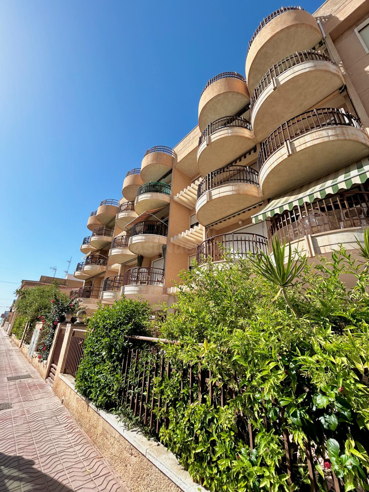 Apartamento 2 habitaciones a 50 mts. del mar !!!!