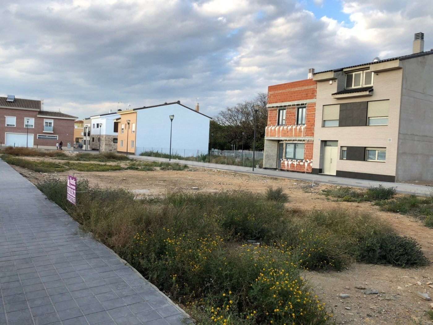 ESTUPENDO SOLAR JUNTO AL PARQUE DE LA BOMBILLA - foto 5