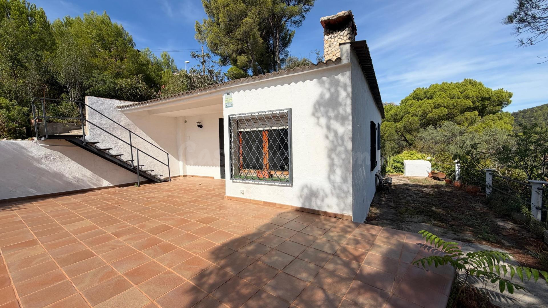 DOS CASAS INDEPENDIENTES EN APROXIMADAMENTE 2.000 M2 DE TERR - foto 3