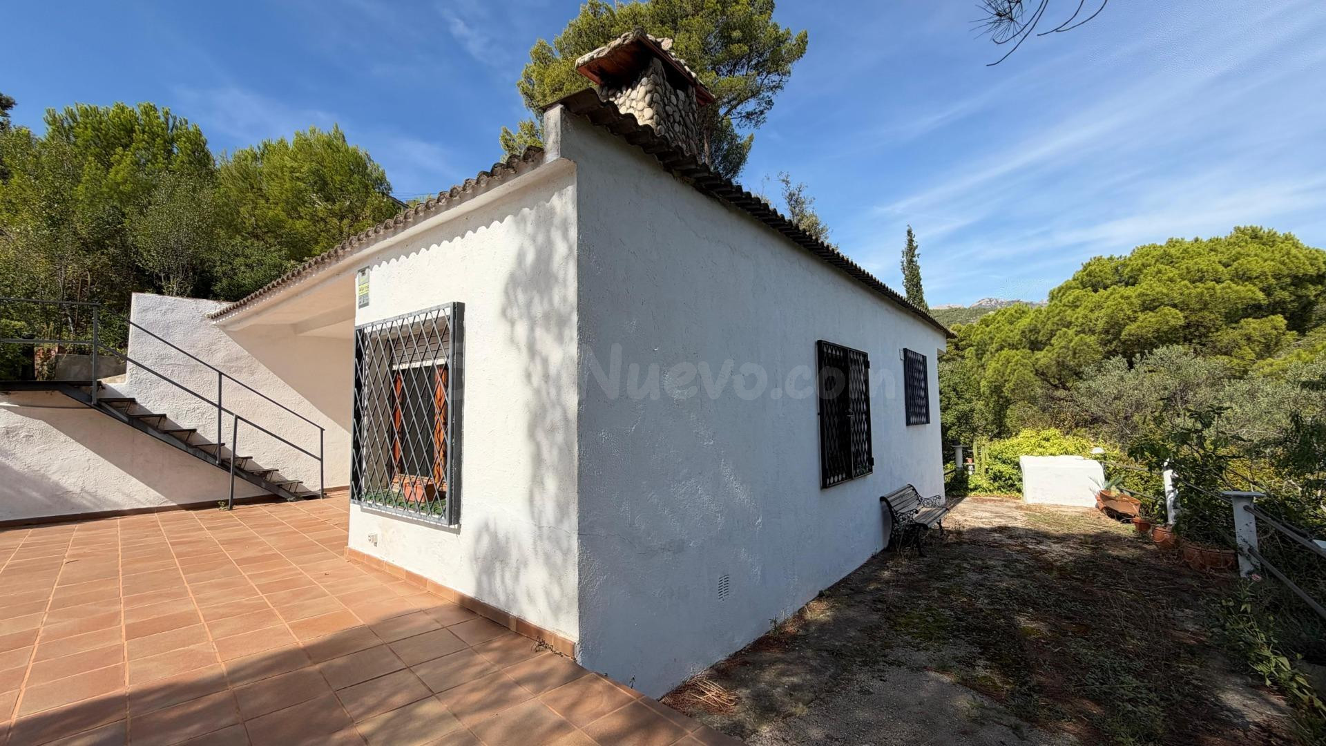DOS CASAS INDEPENDIENTES EN APROXIMADAMENTE 2.000 M2 DE TERR - foto 4