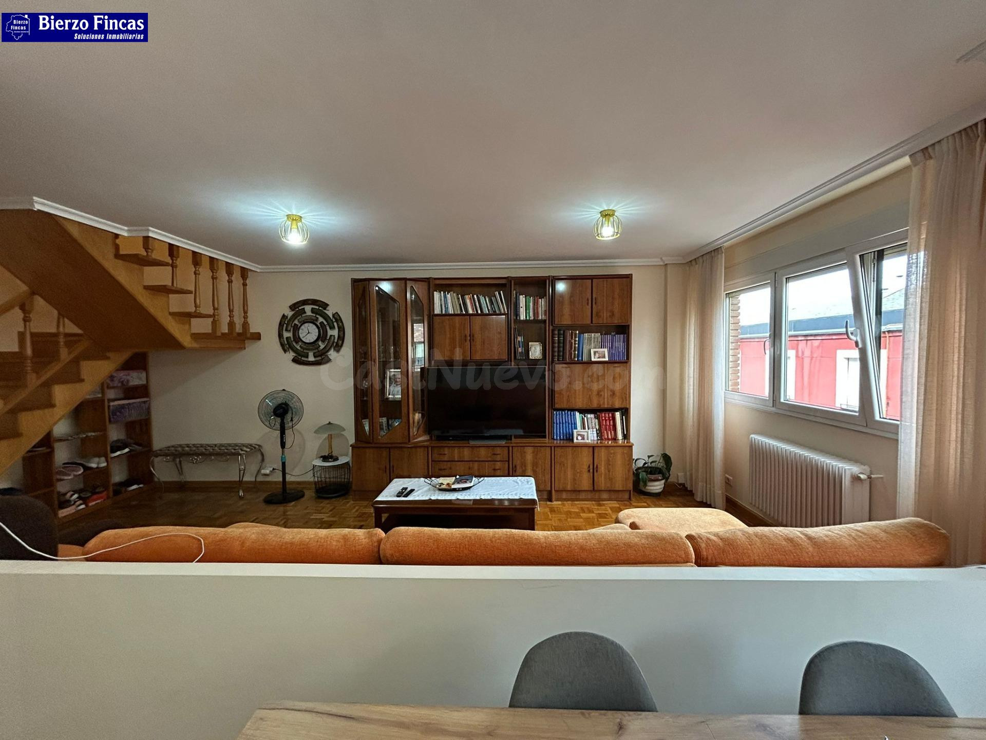 SE VENDE DUPLEX EN PONFERRADA - foto 4