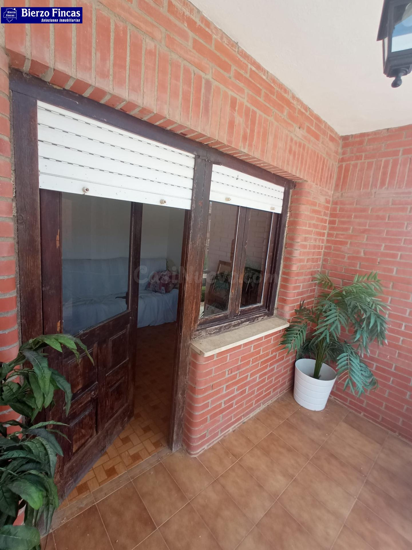 SE VENDE CASA EN MIÑAMBRES DE LA VALDUERNA - foto 3