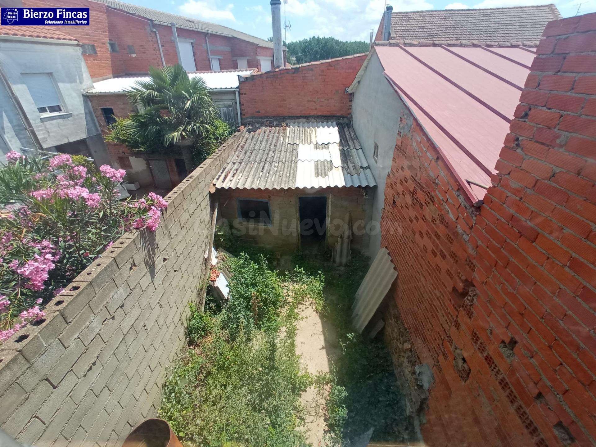 SE VENDE CASA EN MIÑAMBRES DE LA VALDUERNA - foto 5