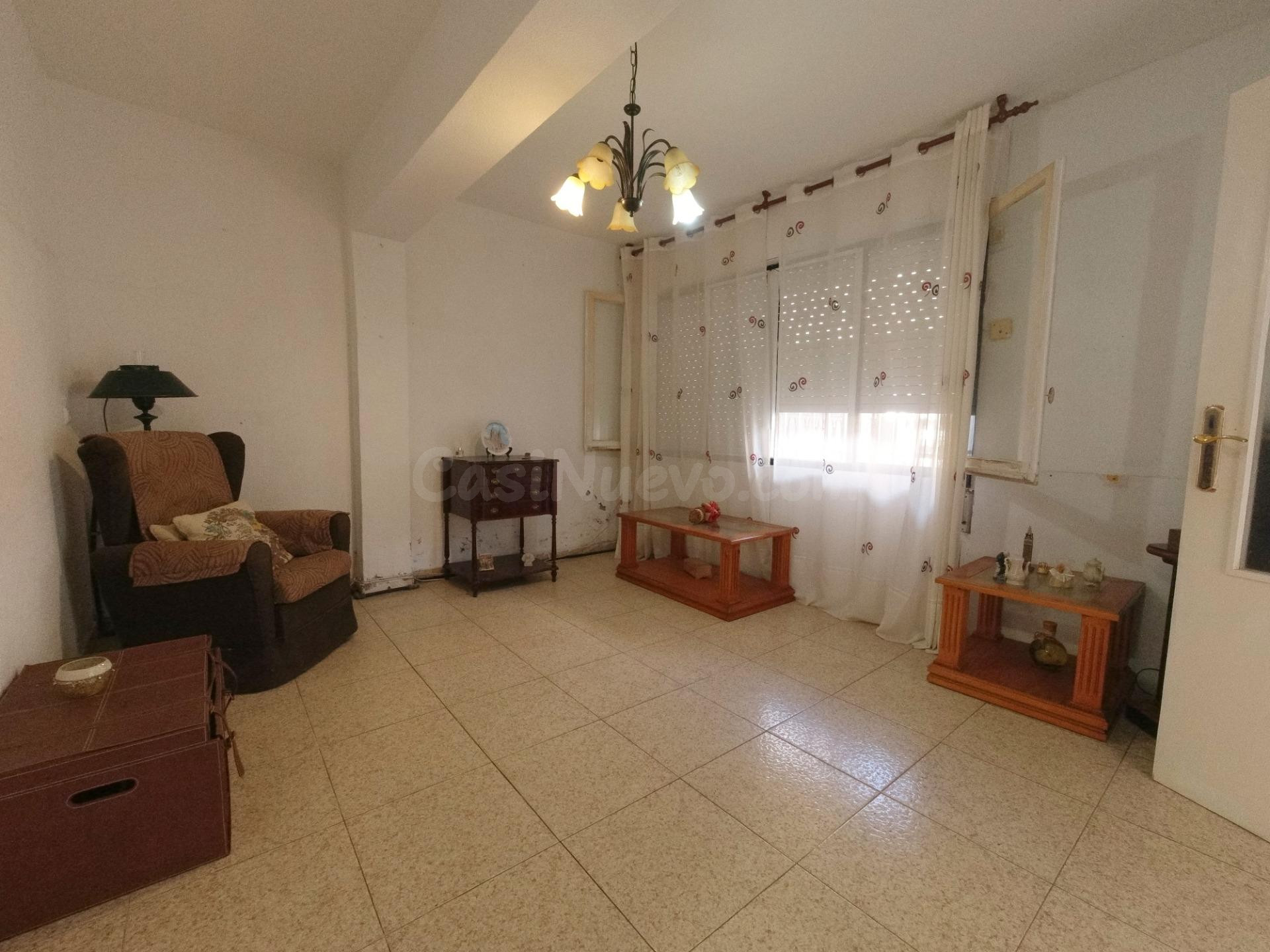 Amplio Bungalow en Santa Pola, Perfecto para Familias - foto 2