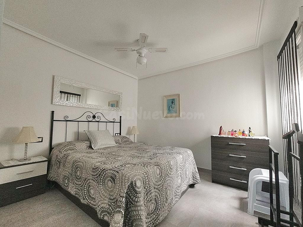 Piso 2 habitaciones en venta - Playa de los Locos - foto 2