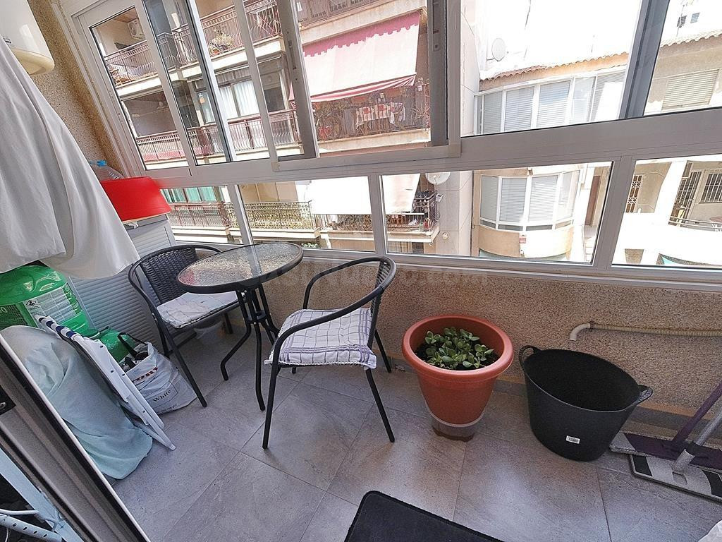 Piso 2 habitaciones en venta - Playa de los Locos - foto 4