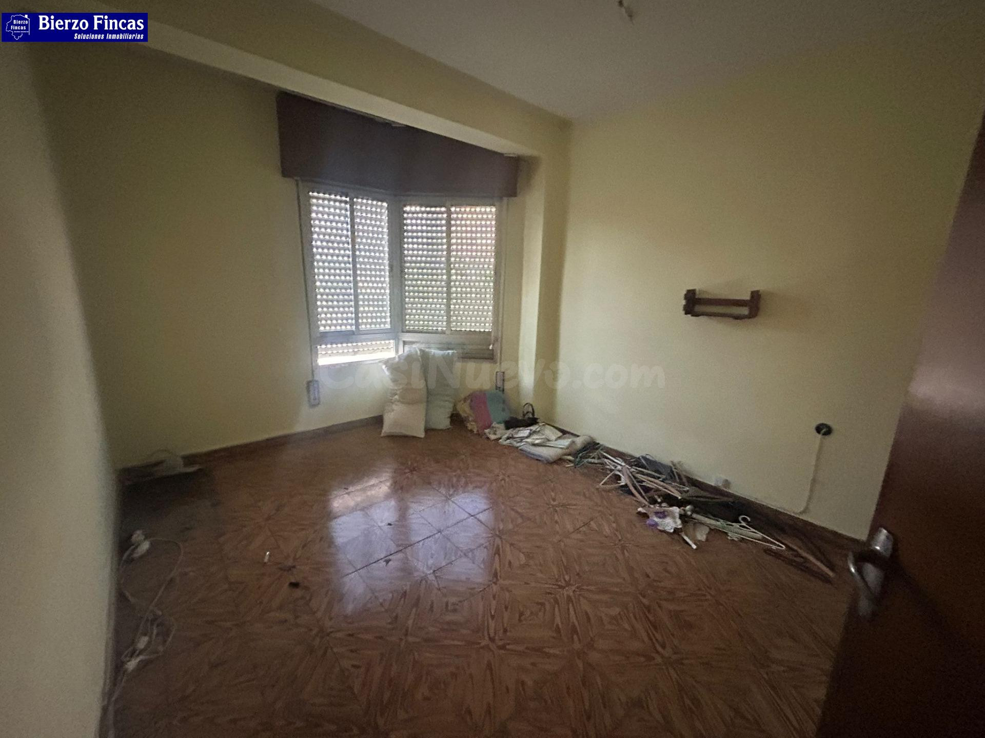 SE VENDE EDIFICIO EN PONFERRADA - foto 4