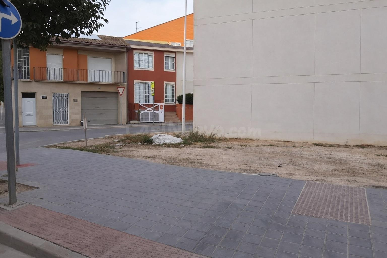 Solar en venta en una de las mejores zonas de Llíria - foto 4