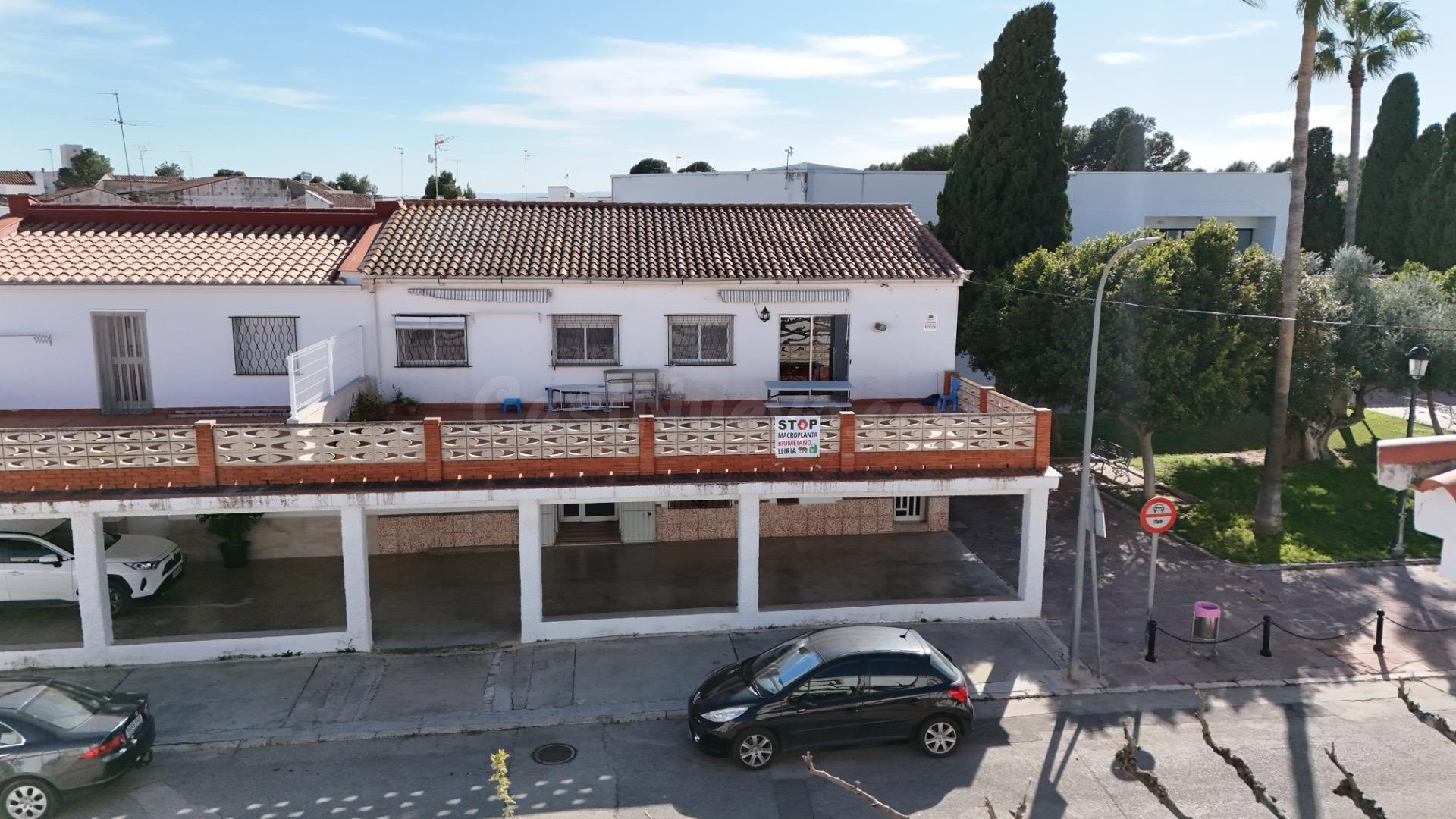 EDIFICIO EN DOMEÑO. LOCAL + PISO - foto 2