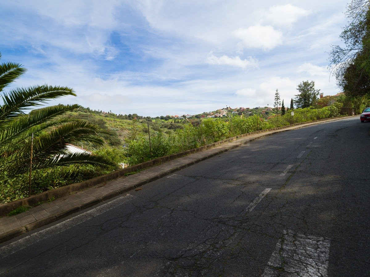 Parcela urbana con fantásticas vistas en Santa Brígida - foto 3