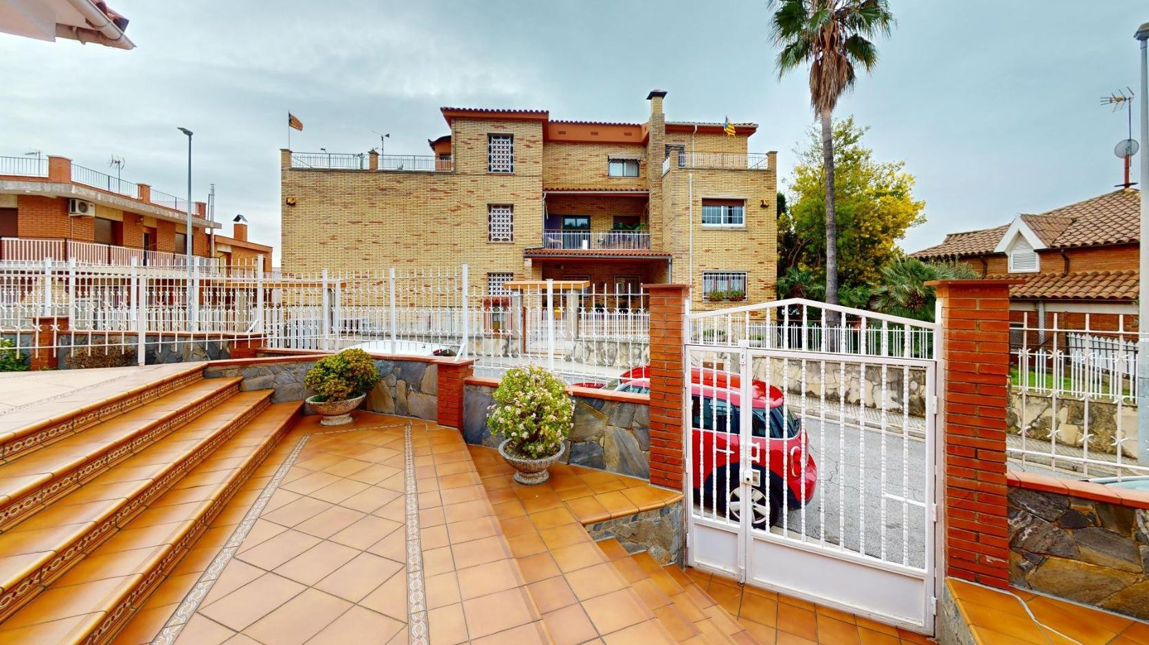 Casa excepcional en Viladecans - foto 5