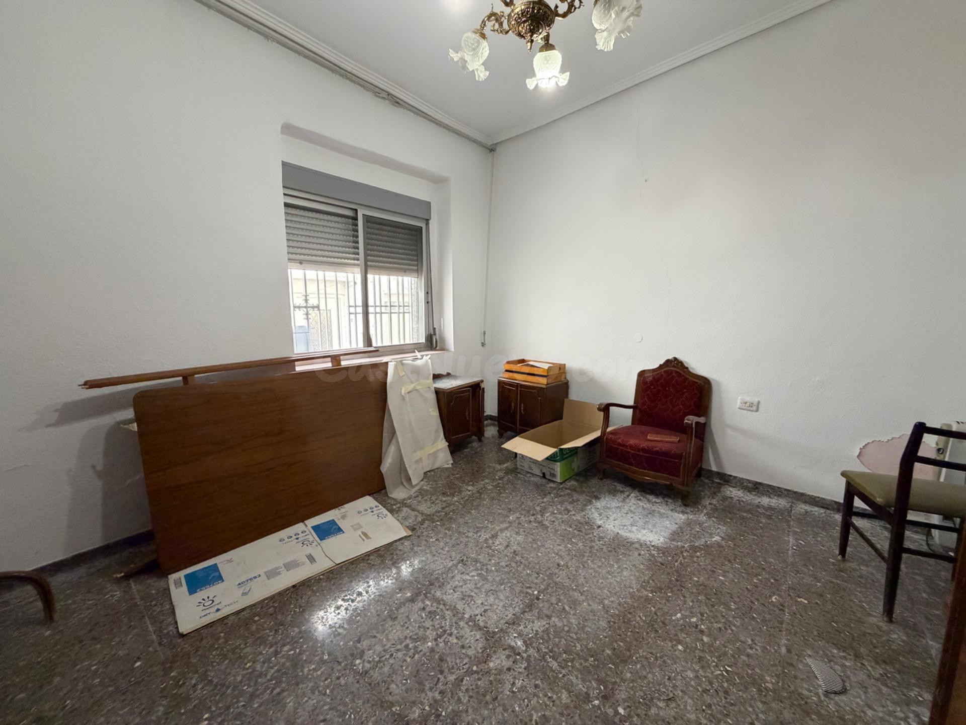 CASA DE PUEBLO EN LLIRIA - foto 3