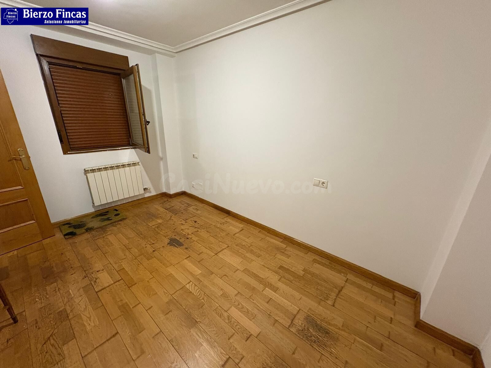 Se vende acogedor apartamento en el corazón del Casco Antigu - foto 3