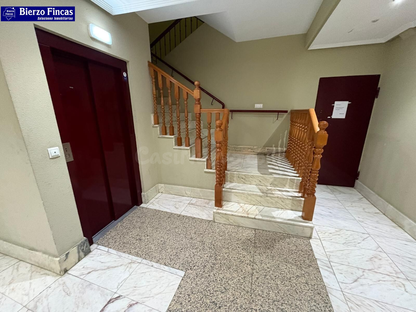 Se vende acogedor apartamento en el corazón del Casco Antigu - foto 5