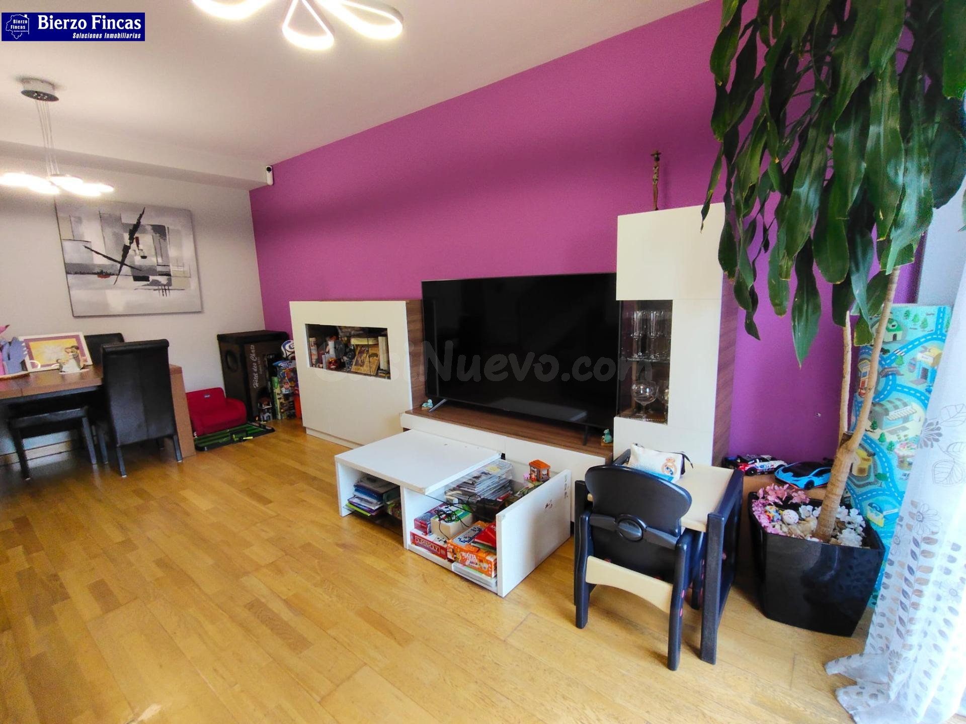 SE VENDE ADOSADO EN LA ROSALEDA - foto 4