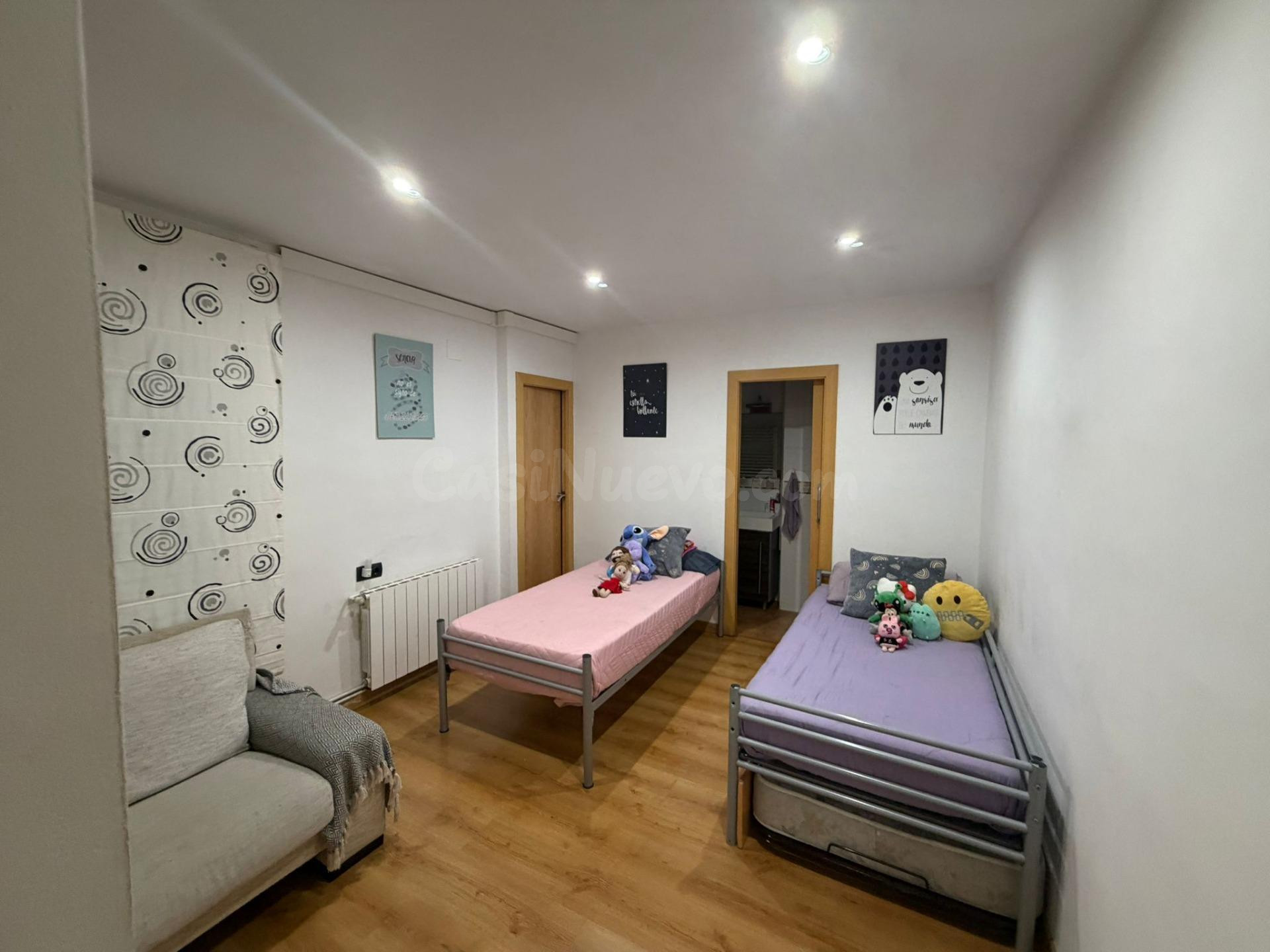 Amplio piso reformado de 4 habitaciones en Plaza Cataluña, G - foto 5