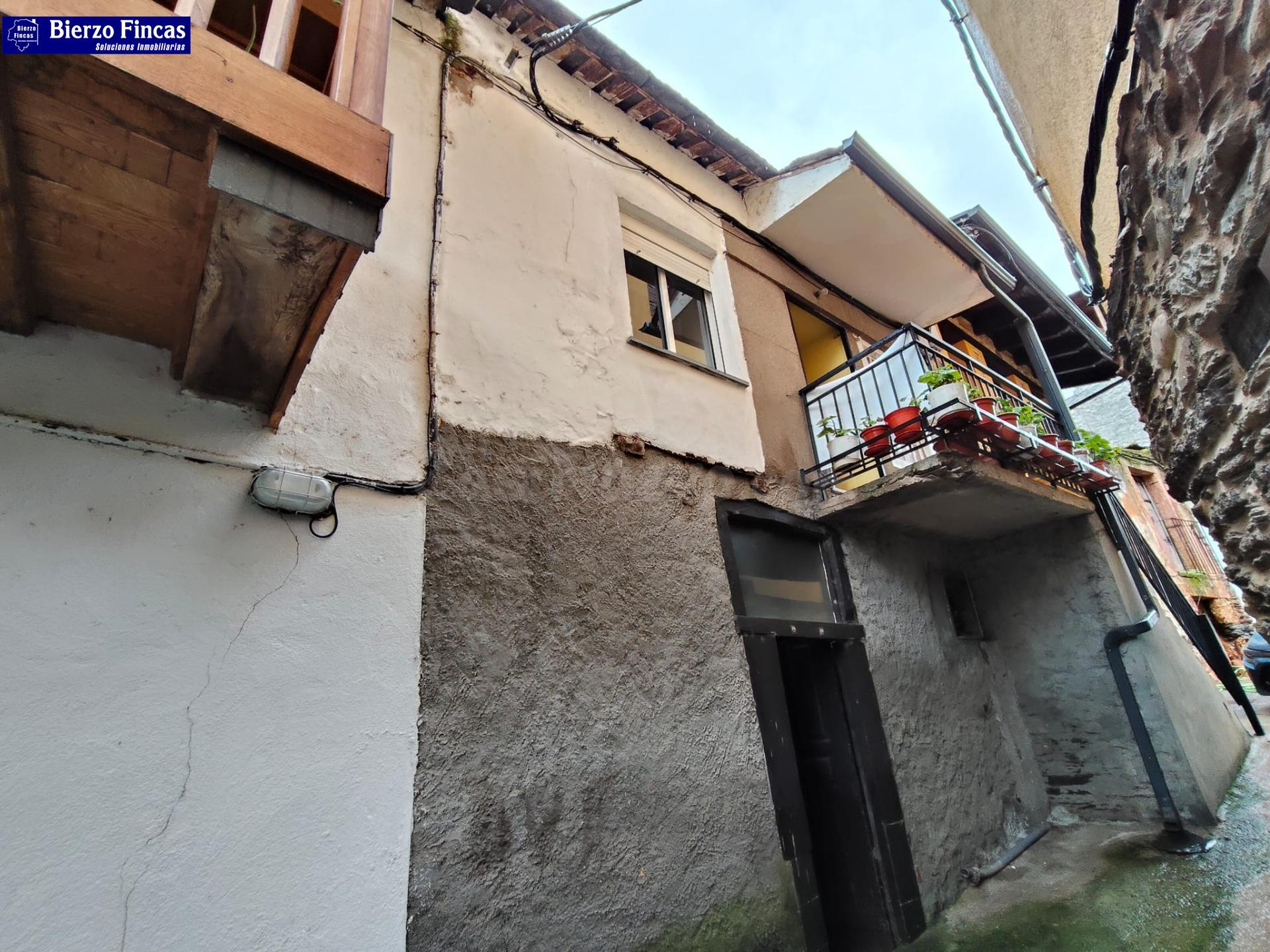 SE VENDE CASA EN PUENTE DOMINGO FLOREZ - foto 3