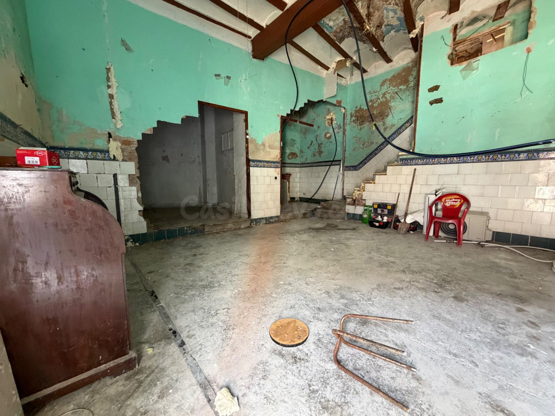 GRAN CASA DE PUEBLO PARA REFORMAR