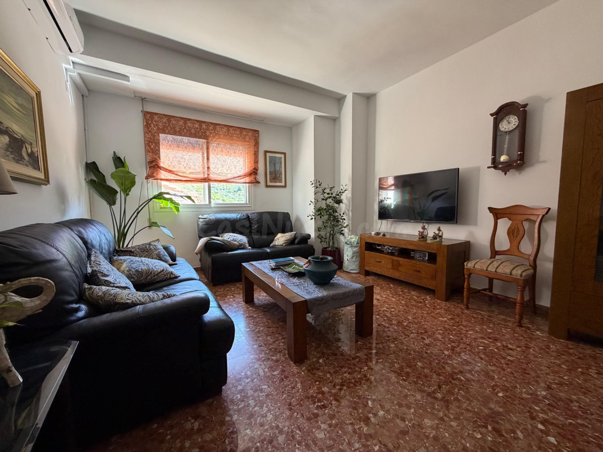 ESTUPENDA CASA DE PUEBLO EN GATOVA - foto 2