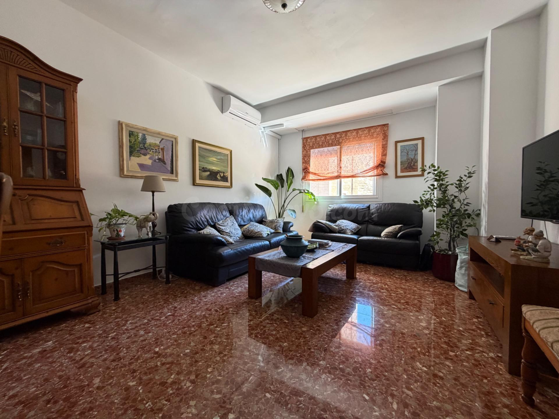 ESTUPENDA CASA DE PUEBLO EN GATOVA - foto 3