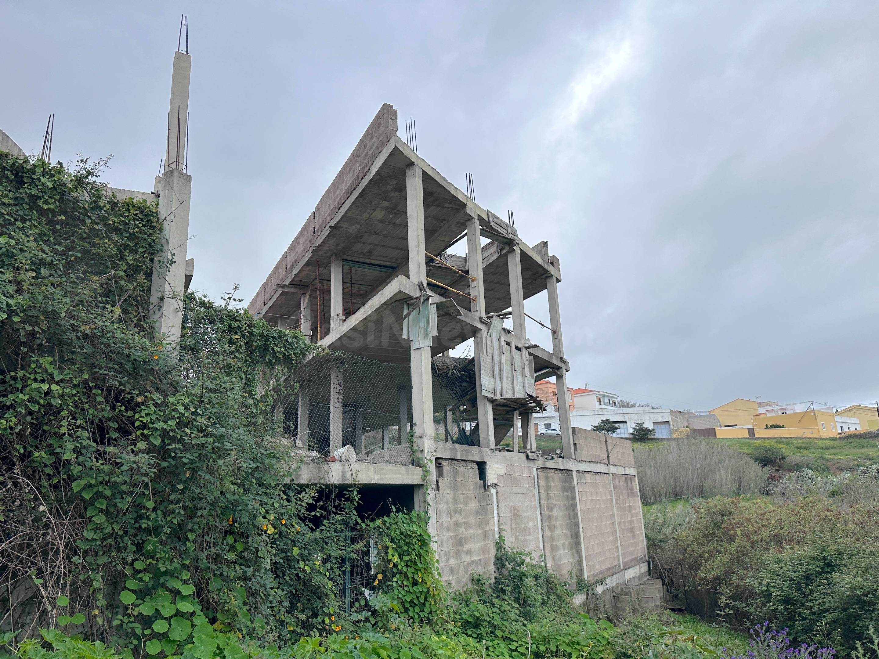 VENDO EDIFICIO