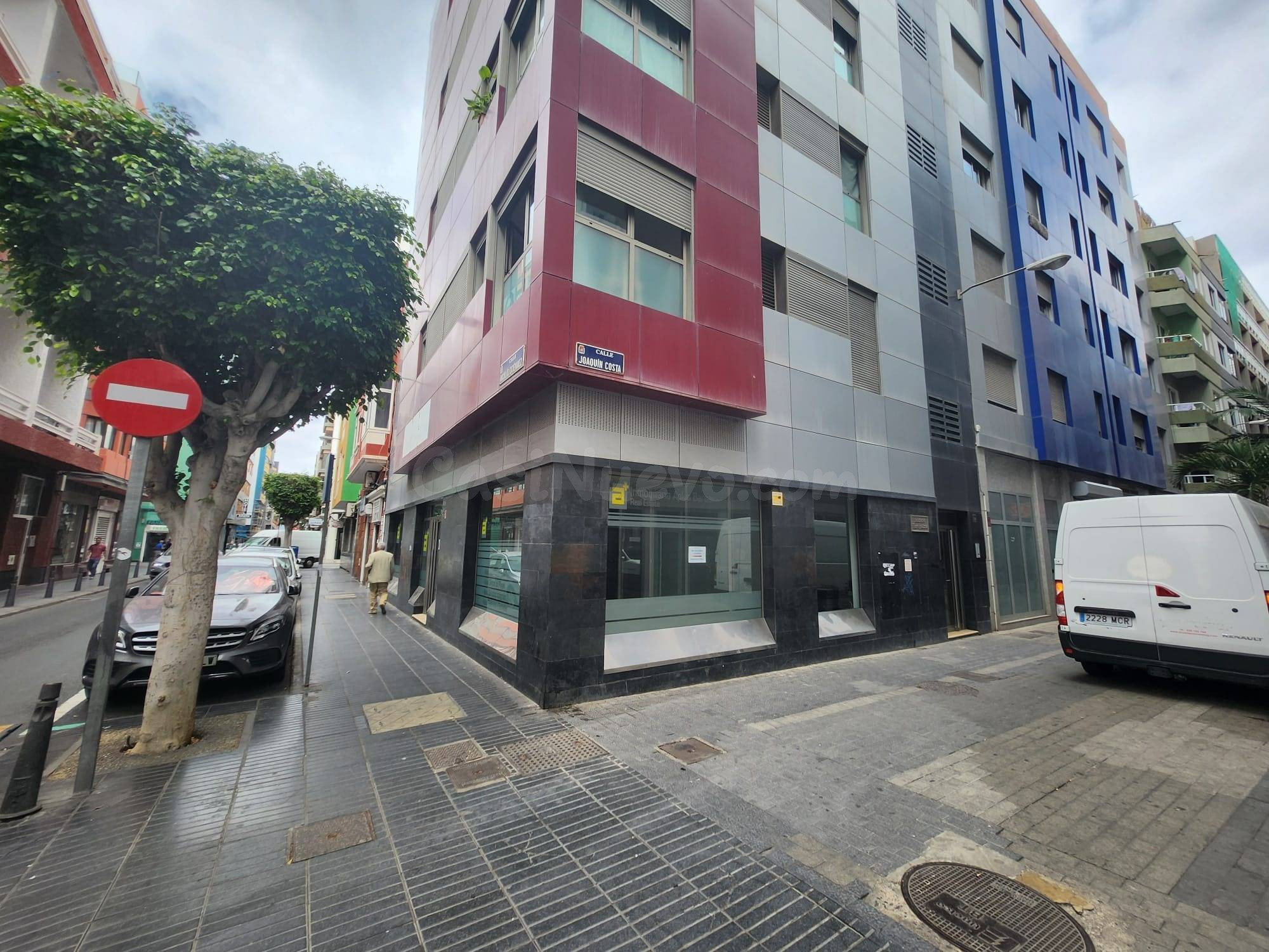 Local comercial en Nicolás Estevanez-Las Canteras