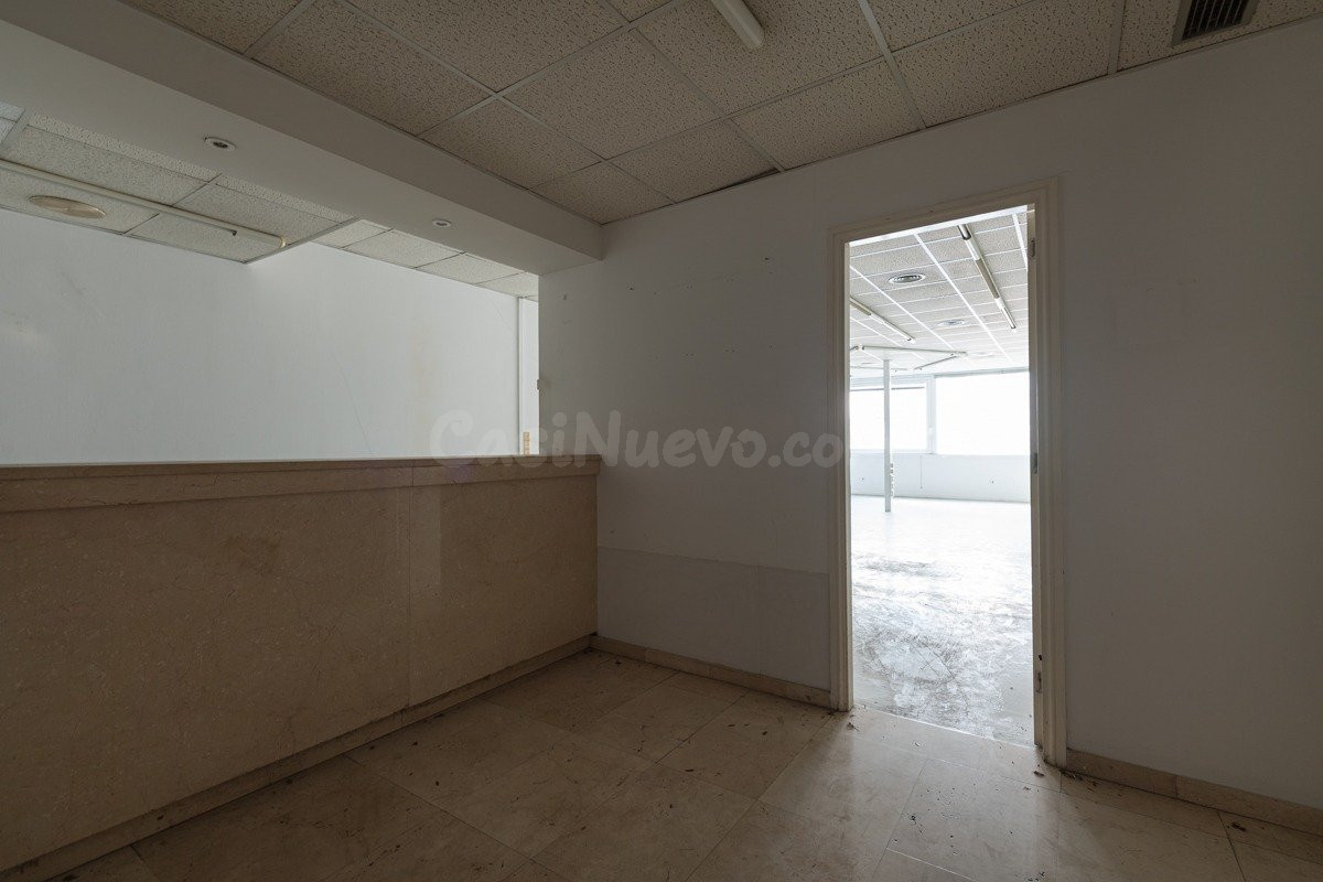 Oficina en alquiler o venta en Edificio Internacional, Santa - foto 5