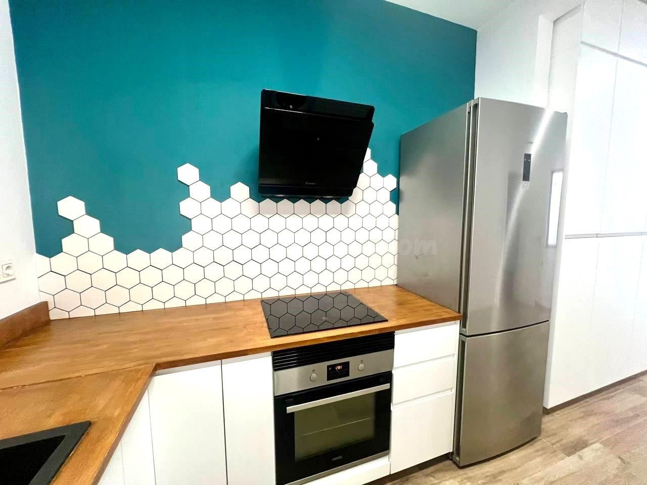Piso en alquiler de 4 habitaciones zona Ciudad Jardín - foto 3