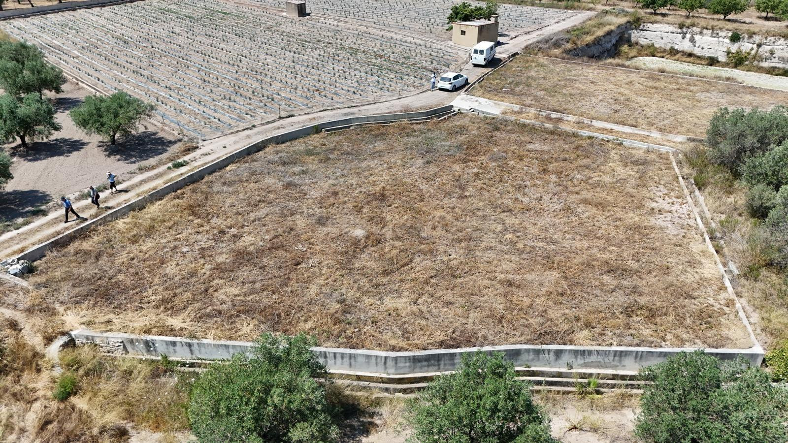 PARCELA RÚSTICA MUY PRÓXIMA AL PUEBLO - foto 3